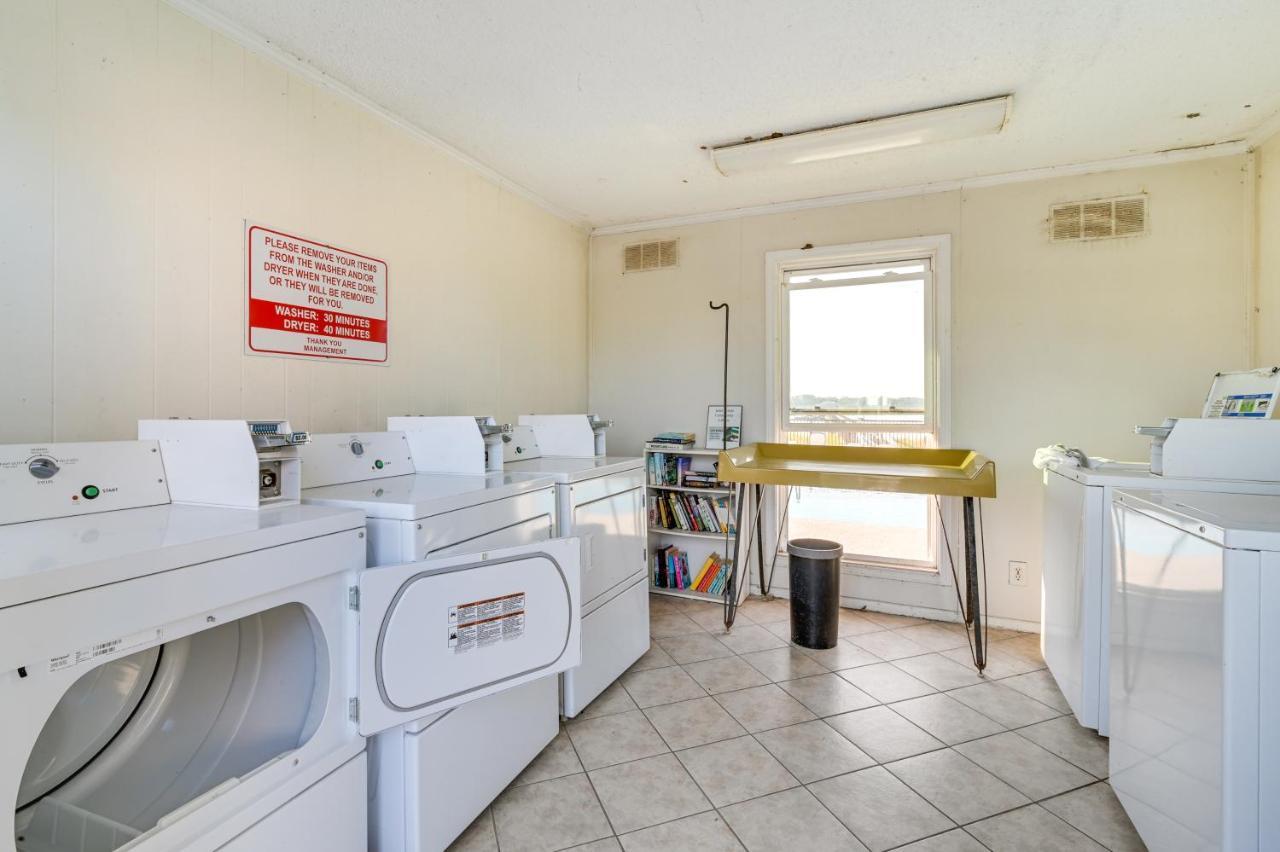 Coastal Murrells Inlet Condo With Balcony! Миртл-Бич Экстерьер фото